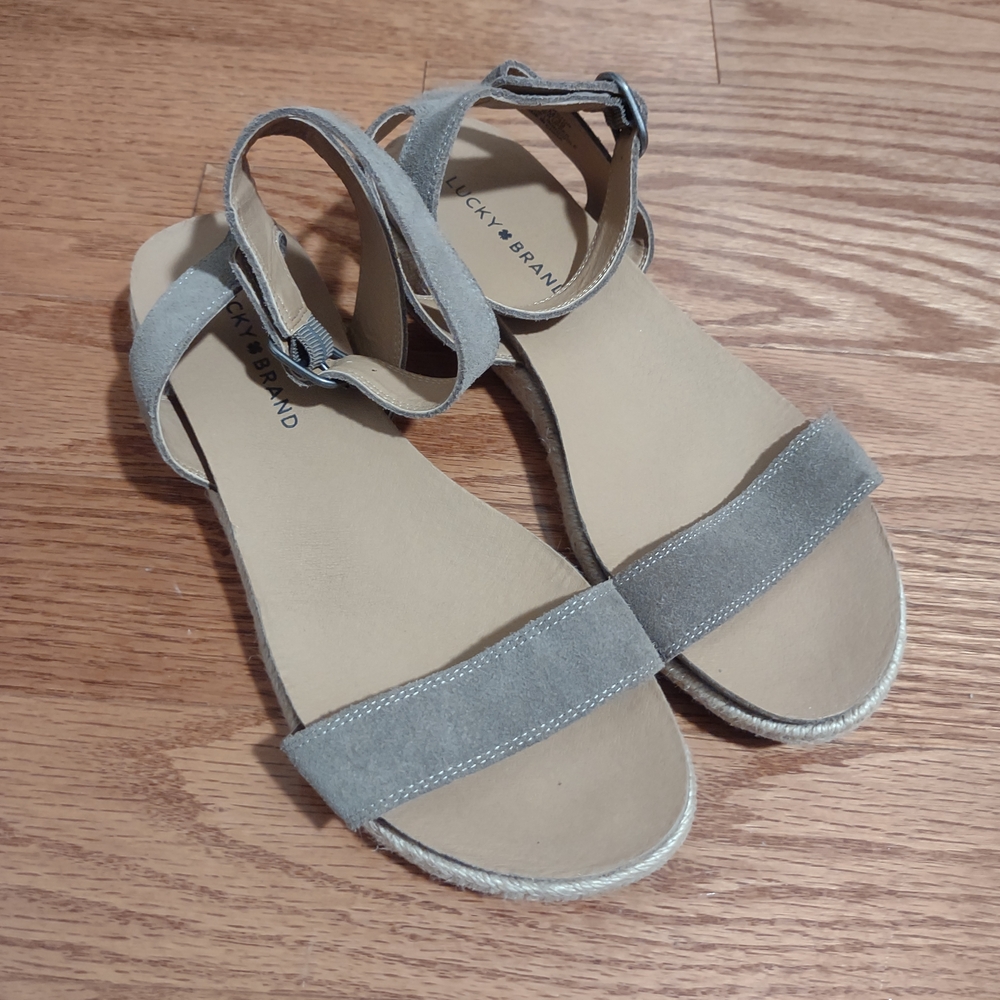 Lucky Brand Gray Minimalist Sandals with Wide Strap